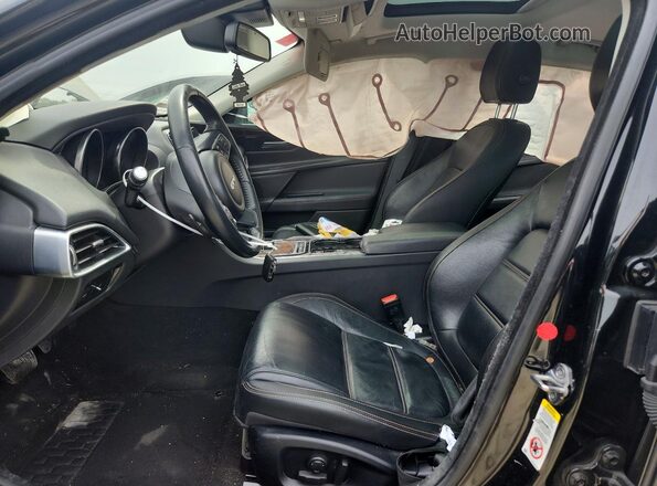 SAJAE4BV7HA962955 2017 JAGUAR XF Black Widok wnętrza z przodu