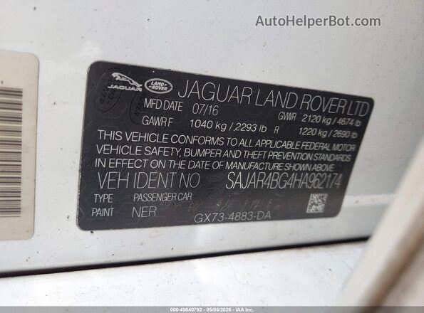 SAJAR4BG4HA962174 2017 JAGUAR XF White Vista del compartimento del motor
