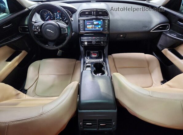 SAJAR4BG9HA972795 2017 JAGUAR XF Blue Widok deski rozdzielczej