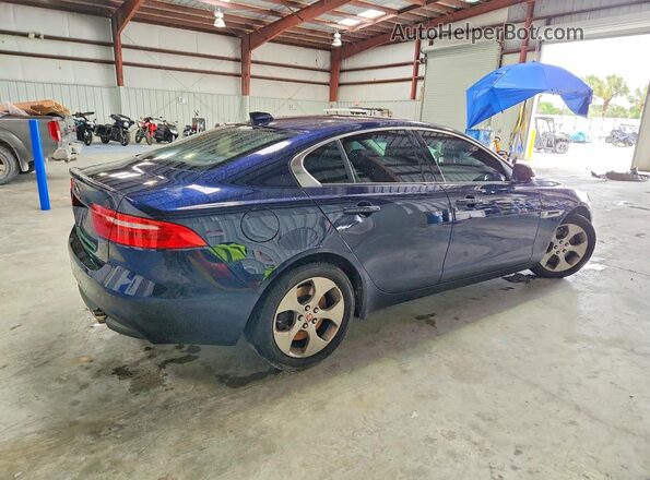SAJAR4BG9HA972795 2017 JAGUAR XF Blue Tył prawy