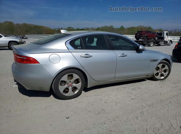 SAJAS4FX4JCP20235 2018 JAGUAR XF Серебряный Задняя правая четверть