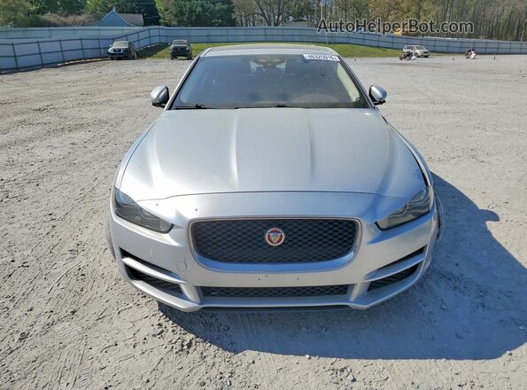 SAJAS4FX4JCP20235 2018 JAGUAR XF Серебряный Вид спереди