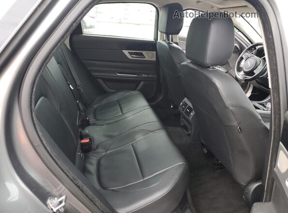 SAJBD4BV8GCY10046 2016 JAGUAR XF Gray Հետևի նստատեղերի տեսք