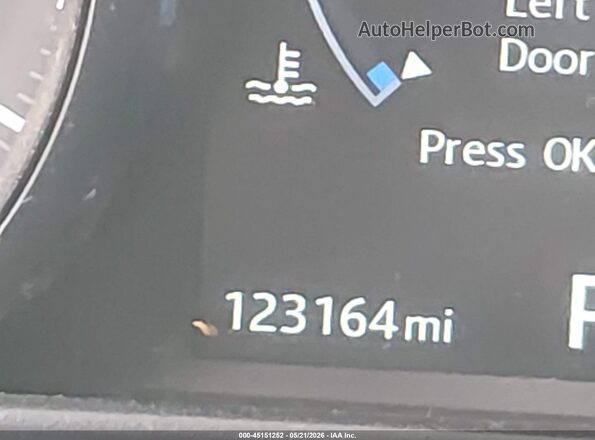 SAJBD4BV9GCY16731 2016 JAGUAR XF Белый Вид щитка приборов