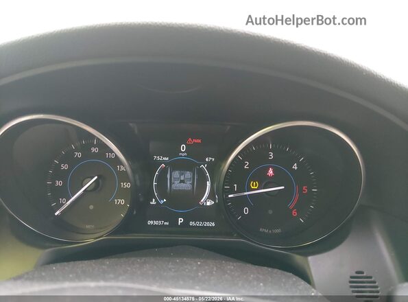 SAJBJ4BN5HCY32130 2017 JAGUAR XF White Widok tylnych siedzeń