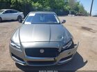 2017 Jaguar Xf 35t Premium Серый vin: SAJBJ4BV4HCY43054