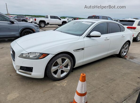 SAJBR4FX5JCY70175 2018 JAGUAR XF White Передня ліва чверть