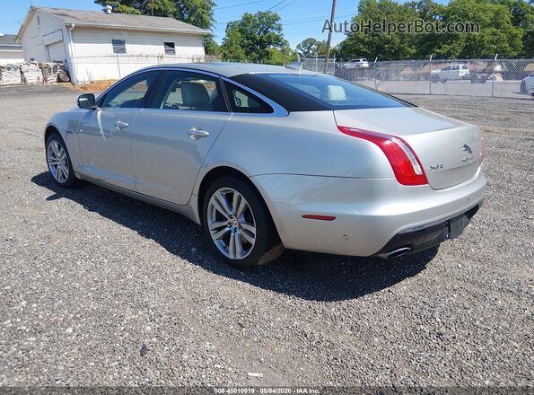 SAJWA2G73H8W03948 2017 JAGUAR XJ Silver Trasero izquierdo