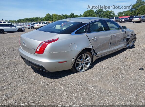 SAJWA2G73H8W03948 2017 JAGUAR XJ Silver Trasero derecho