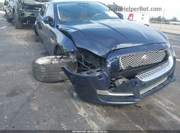 SAJWA2G74J8W13622 2018 JAGUAR XJ Navy Widok z przodu