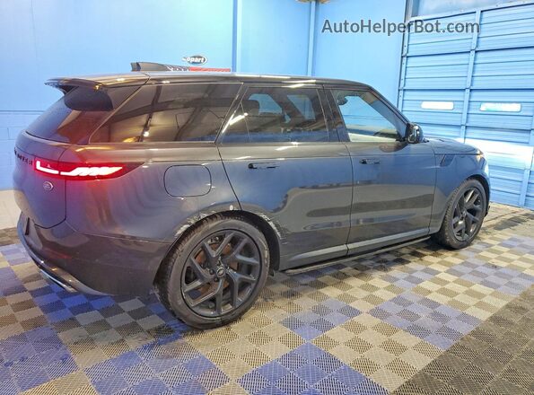 SAL1P9EU3PA105290 2023 LAND ROVER RANGE Угольный Задняя правая четверть