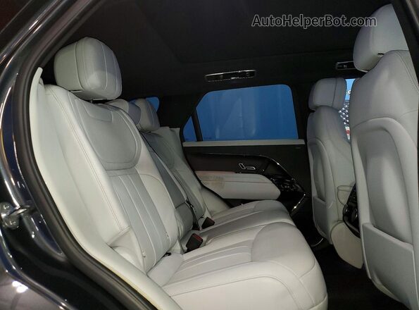 SAL1P9EU3PA105290 2023 LAND ROVER RANGE Угольный Вид задней части салона