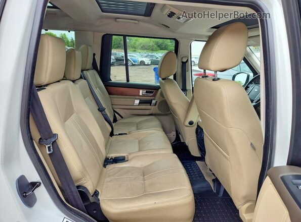 SALAG2V60GA792897 2016 LAND ROVER LR4 White Widok wnętrza z tyłu