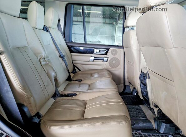 SALAG2V69GA829865 2016 LAND ROVER LR4 Черный Вид задней части салона