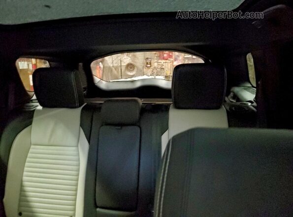 SALCL2FX5RH339574 2024 LAND ROVER DISCOVERY Черный Вид задних сидений