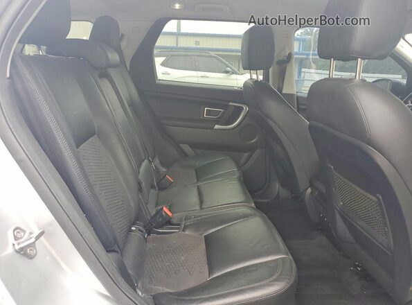 SALCP2BG9HH658338 2017 LAND ROVER DISCOVERY Silver Vista interior trasera