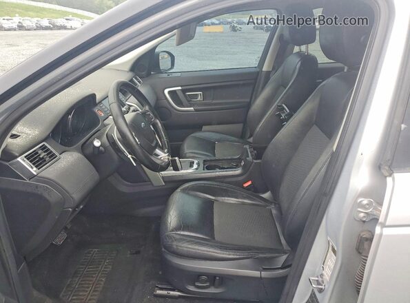 SALCP2BG9HH658338 2017 LAND ROVER DISCOVERY Silver Vista interior delantera