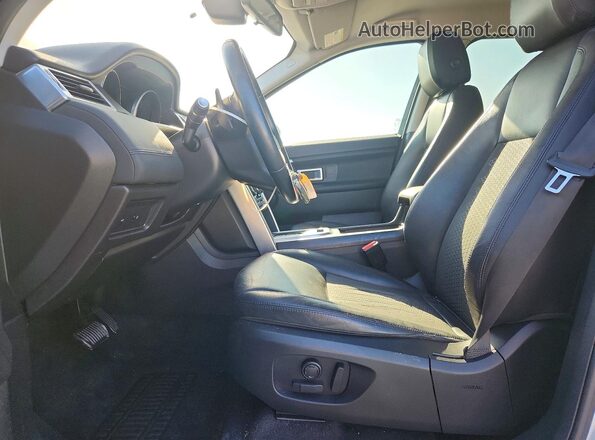 SALCP2RX6JH727773 2018 LAND ROVER DISCOVERY Белый Вид салона спереди