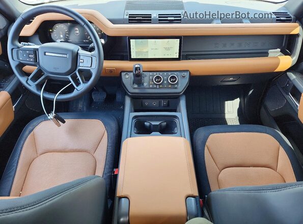 SALE26EU4P2166561 2023 LAND ROVER DEFENDER Черный Вид панели приборов