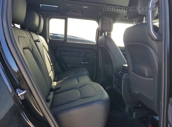 SALEJ7EX2S2357875 2025 LAND ROVER DEFENDER Black Rear interior view