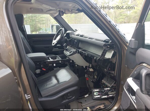 SALEP7EU5L2003175 2020 LAND ROVER DEFENDER Желто-коричневый Вид салона спереди