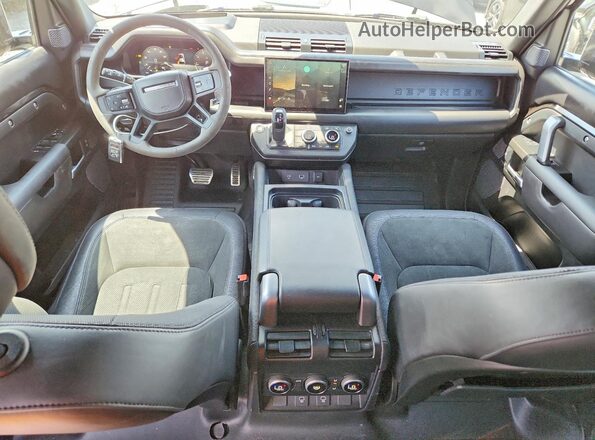 SALEWEEE6P2109303 2023 LAND ROVER DEFENDER Черный Вид панели приборов