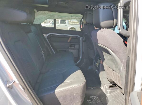SALEX7EU2R2264157 2024 LAND ROVER DEFENDER Серебряный Вид задней части салона