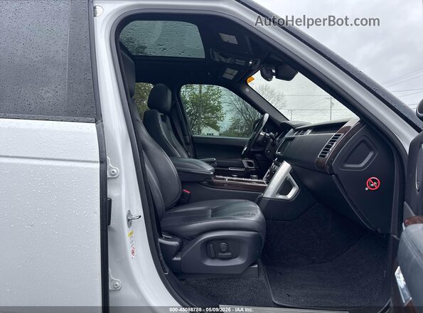 SALGR2FK6HA329227 2017 LAND ROVER RANGE ROVER Белый Вид салона спереди