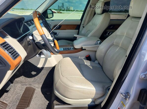 SALGS5RE2KA535227 2019 LAND ROVER RANGE Белый Вид салона спереди