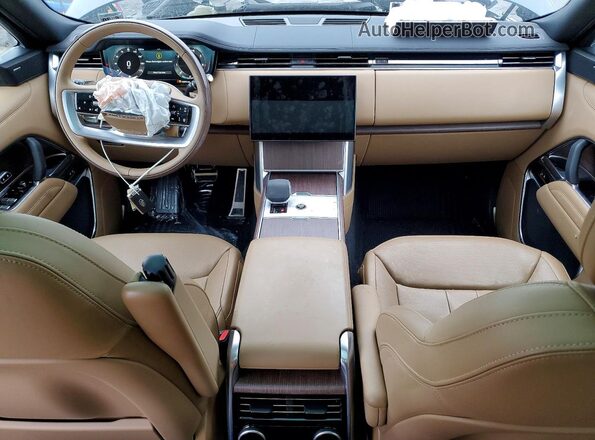 SALKPBFU4SA314248 2025 LAND ROVER RANGE Зеленый Вид панели приборов