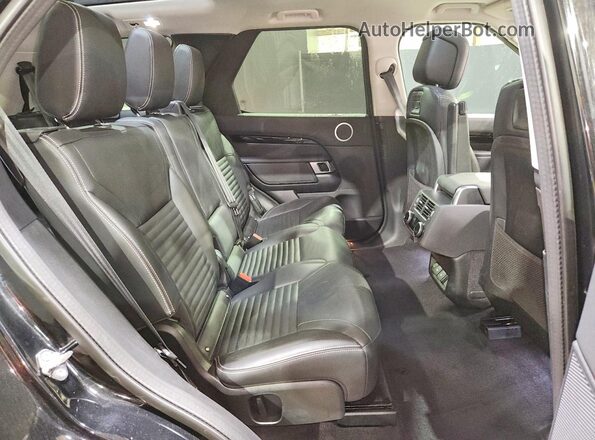 SALRJ2EX9R2490258 2024 LAND ROVER DISCOVERY Черный Вид задней части салона