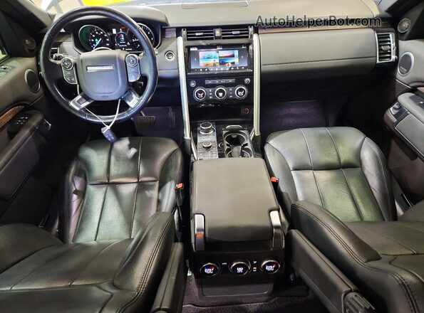 SALRRBBKXHA031097 2017 LAND ROVER DISCOVERY Серебряный Вид панели приборов
