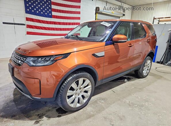 SALRRBBV2HA045425 2017 LAND ROVER DISCOVERY Orange Передня ліва чверть