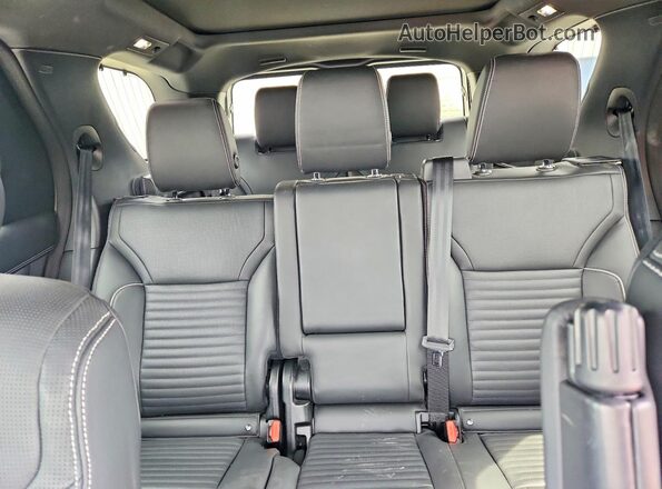 SALRT4EU2P2472838 2023 LAND ROVER DISCOVERY Черный Вид задних сидений