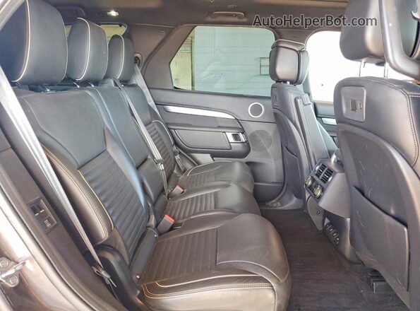 SALRT4EU3N2457374 2022 LAND ROVER DISCOVERY Gray Widok tylnych siedzeń