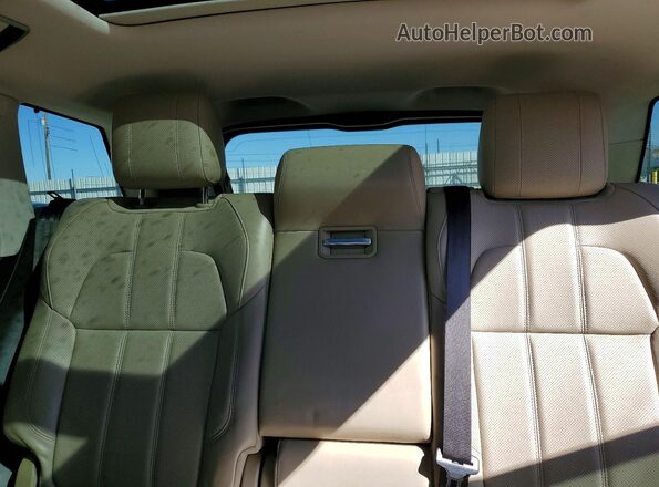 SALWR2FV4HA141540 2017 LAND ROVER RANGE Черный Вид задних сидений