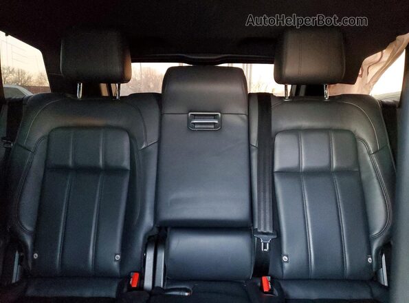SALWR2RV7KA824013 2019 LAND ROVER RANGE Gray Widok tylnych siedzeń