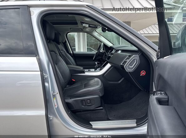 SALWR2RV8JA811916 2018 LAND ROVER RANGE ROVER SPORT Серебряный Вид салона спереди