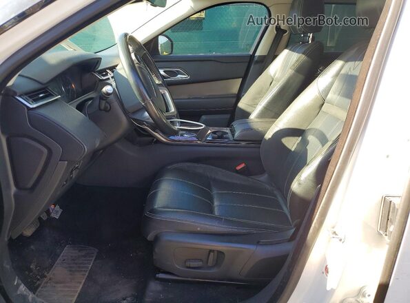 SALYB2RN7JA772149 2018 LAND ROVER RANGE White Вид салону спереду
