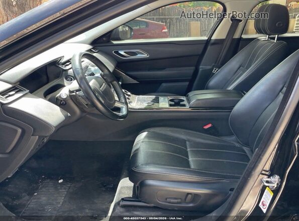 SALYB2RV6JA754094 2018 LAND ROVER RANGE ROVER VELAR Черный Вид салона спереди