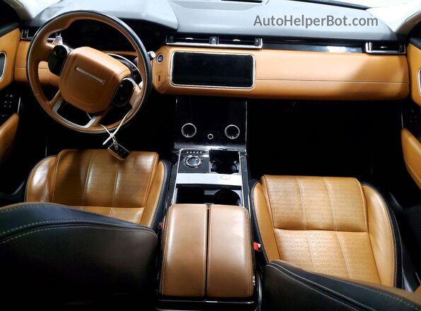 SALYC2RV2JA702894 2018 LAND ROVER RANGE Brown Вид панелі приладів