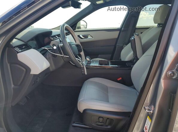 SALYJ2EX0TA815484 2026 LAND ROVER RANGE Gray Widok wnętrza z przodu