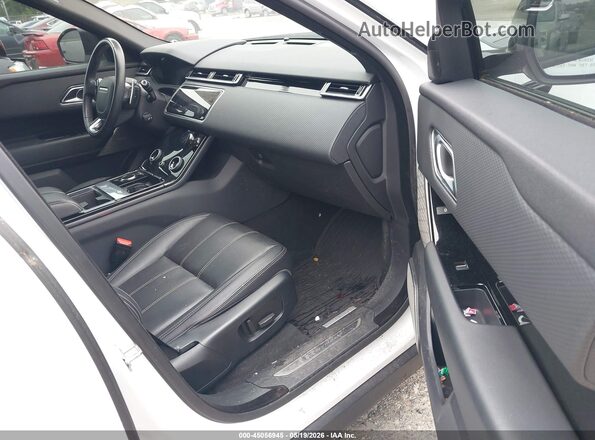 SALYL2EXXKA798038 2019 LAND ROVER RANGE ROVER VELAR White Widok wnętrza z przodu
