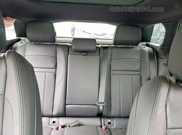 SALZJ2FX8TH292225 2026 LAND ROVER RANGE Черный Вид задних сидений