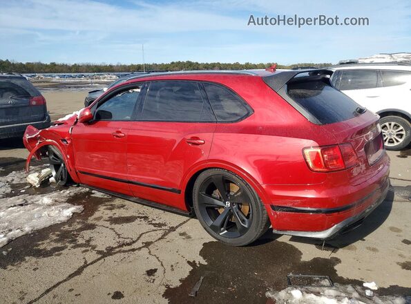 SJAAC2ZVXJC020098 2018 BENTLEY BENTAYGA Красный Задняя левая четверть