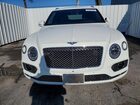 2018 Bentley Bentayga White vin: SJAAC4ZV0JC019215