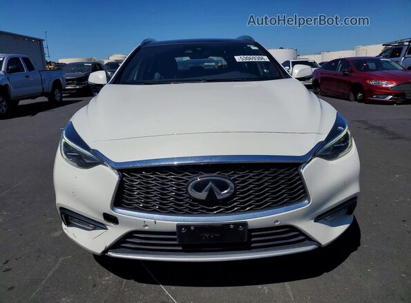 SJKCH5CP7HA026366 2017 INFINITI QX30 White Вид спереду