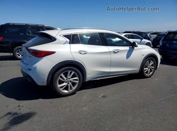 SJKCH5CP7HA026366 2017 INFINITI QX30 White Задня права чверть