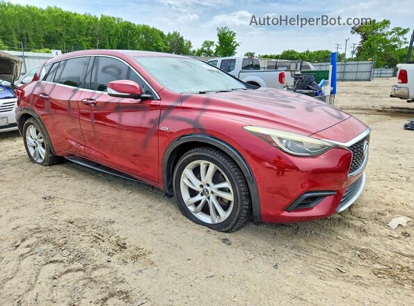 SJKCH5CP9HA032198 2017 INFINITI QX30 Red Przód prawy
