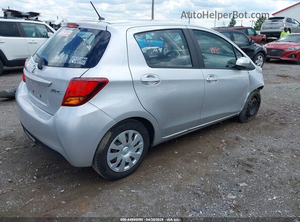 VNKKTUD30GA063087 2016 TOYOTA YARIS Серебряный Задняя правая четверть